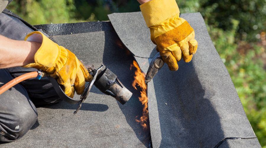 Expert tile roof repair services in Davenport, FL